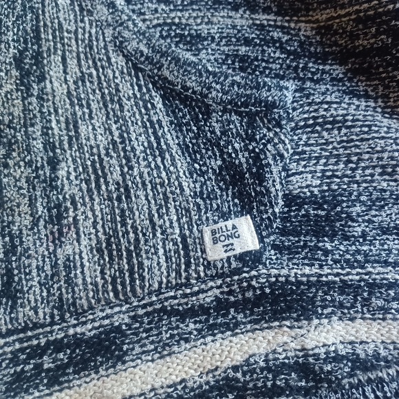 Billabong hooded v-neck sweater - Picture 4 of 5